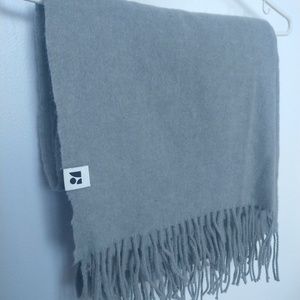 Frank & Oak - The Recycled Polyester Scarf